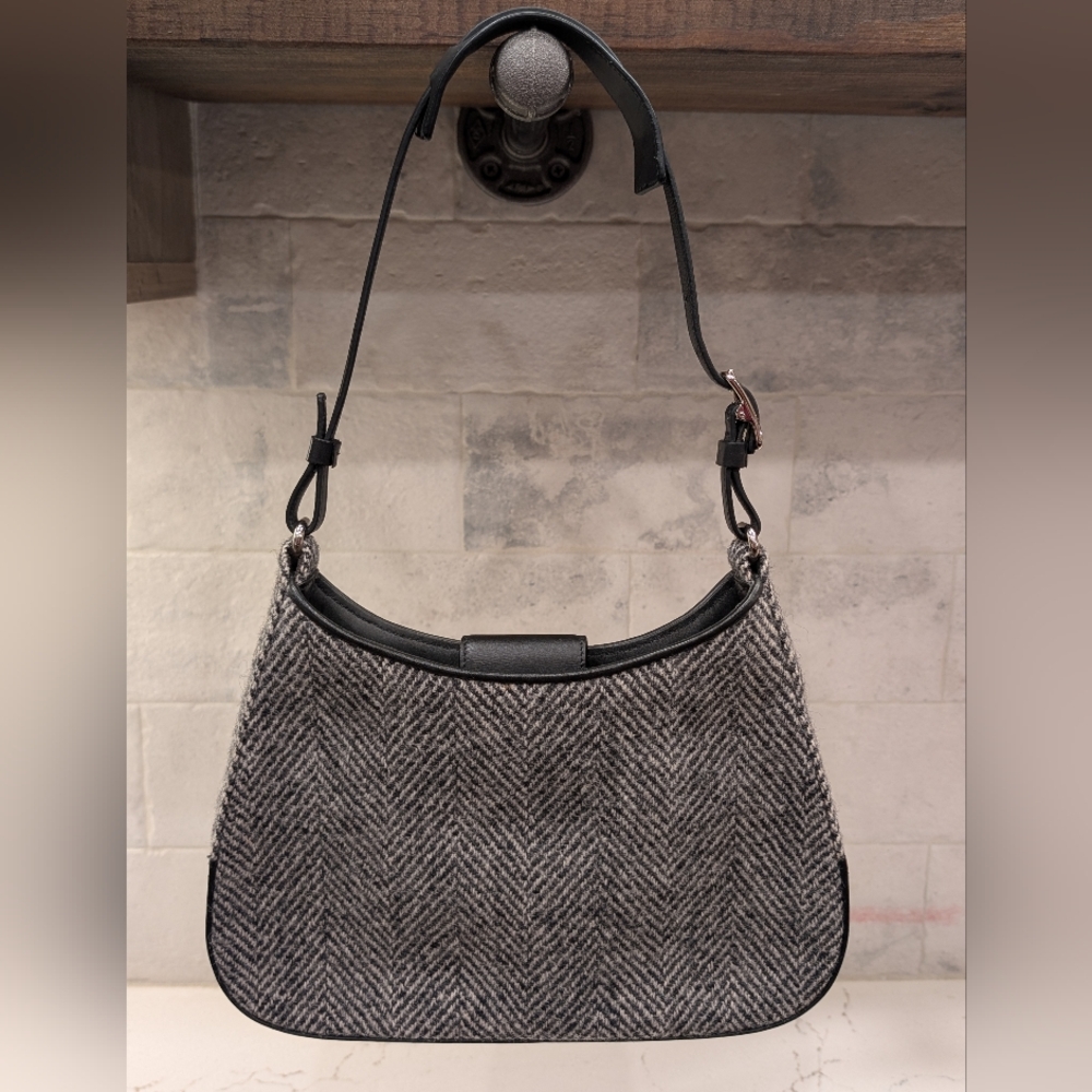 Coach Herringbone Wool Bag - EUC - Black/White 10x8x1.5 Inches